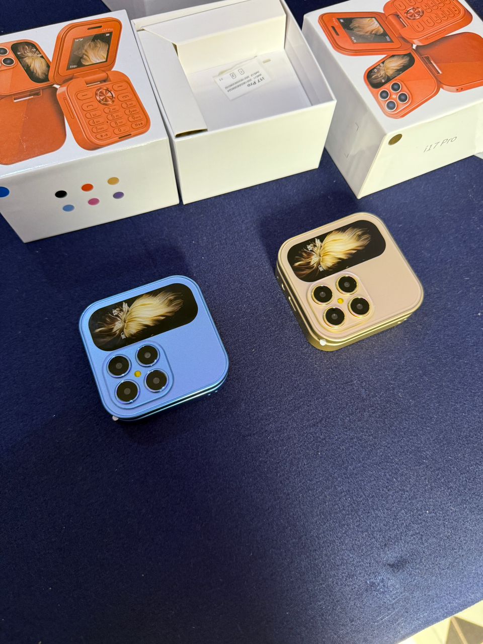 i17 Pro Mini Flip Phone